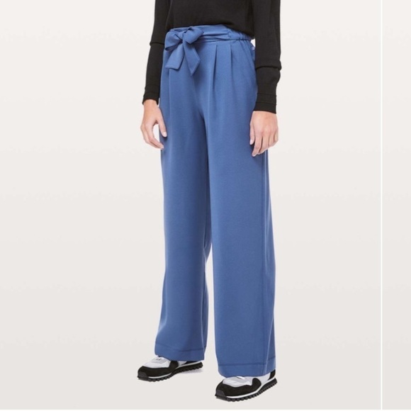 Lululemon || Noir Pant Woven Tie Waist Wide Leg Gatsby Blue 2 - Picture 2 of 10